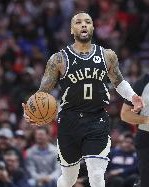 场均24.9分4.7板7.1助！利拉德出战58场比赛 再缺5场将无缘评奖