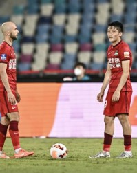 九游体育在线直播、九游体育足球直播、nba直播、电竞直播平台、九游体育赛事视频、体育直播平台-【中超】王上源点射朴世豪绝平 沧州1比1扳平河南